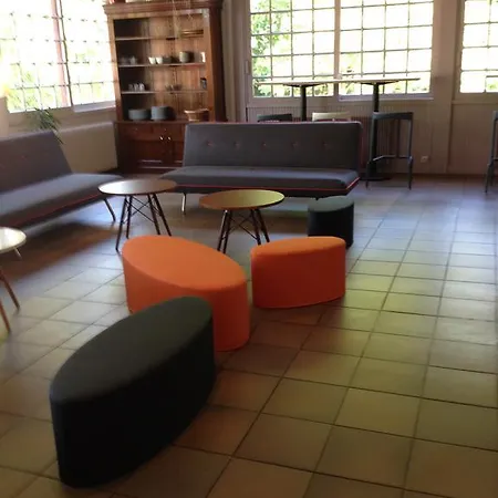 Budget Inn Barbizon - Fontainebleau Hotel Barbizon