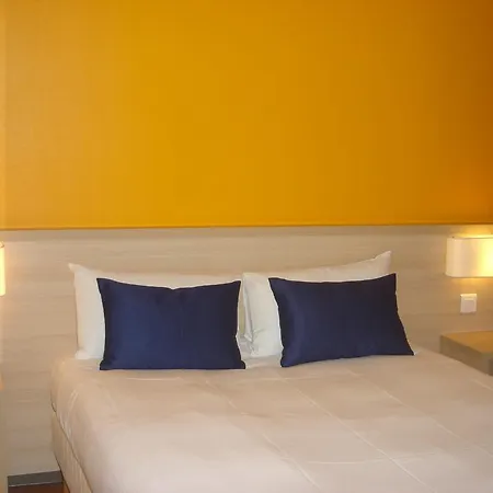 Budget Inn Barbizon - Fontainebleau Barbizon